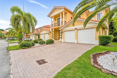 Discover luxury living in this stunning 5 bed/4 bath Florence - photo 7