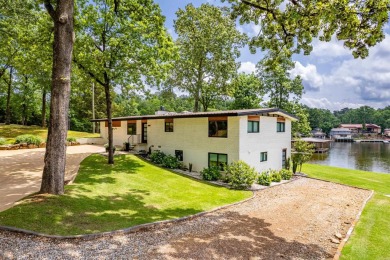 Lake Home For Sale in Hot Springs, Arkansas