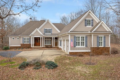 Mountain Retreat - Nestled upon 3.75 acres of wooded privacy - photo 2