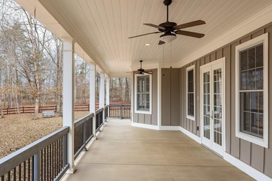 Mountain Retreat - Nestled upon 3.75 acres of wooded privacy - photo 5