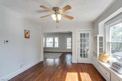 This maintained triplex is conveniently located just minutes - photo 9