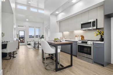 TOP FLOOR Stunning two bedroom and two bathroom Brand-New