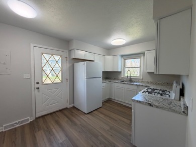 Price Drop AND $2k Closing Costs! - photo 5