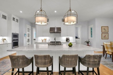 Meticulously maintained and truly like new, this custom - photo 13