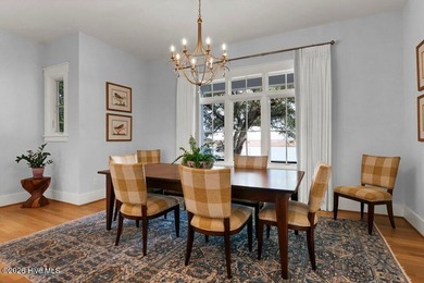 Meticulously maintained and truly like new, this custom - photo 18