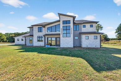 Now available in three separate purchase options! Owner will - photo 8