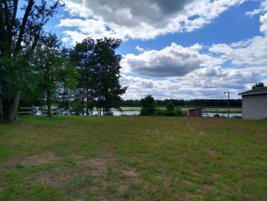 Buffalo Lake Lot For Sale in Montello Wisconsin