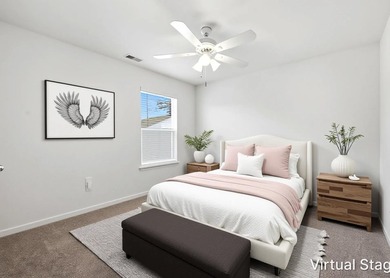 Spacious and beautifully maintained 5-bedroom, 3 full bath home - photo 36