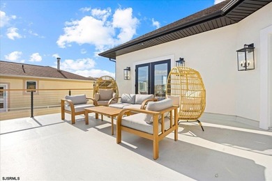 SPECTACULAR, DREAM HOME WITH SPECIAL, ONE-OF-A-KIND BACKYARD & - photo 44