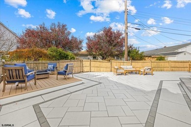 SPECTACULAR, DREAM HOME WITH SPECIAL, ONE-OF-A-KIND BACKYARD & - photo 54