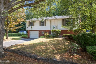 (private lake, pond, creek) Home For Sale in Saratoga Springs New York