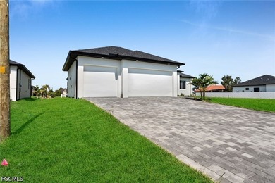 A short drive from the new Seven Island Project! This New - photo 3