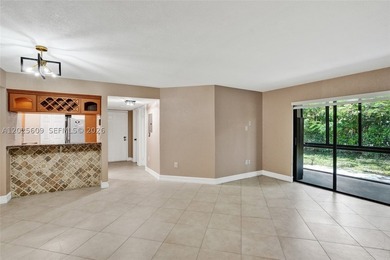 Welcome home to this beautifully maintained 2-bedroom, 2-bath - photo 3