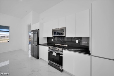 A short drive from the new Seven Island Project! This New - photo 5