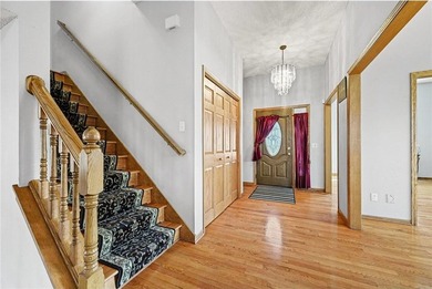 Beautiful Open-Concept Home on a Private 0.71 Acre Wooded Lot! - photo 3