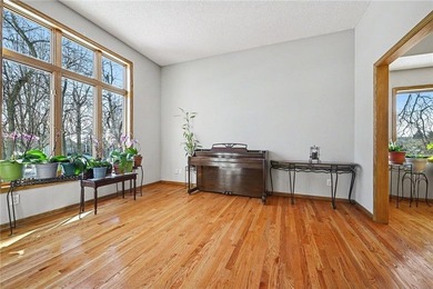 Beautiful Open-Concept Home on a Private 0.71 Acre Wooded Lot! - photo 5