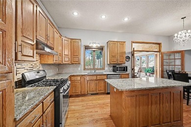 Beautiful Open-Concept Home on a Private 0.71 Acre Wooded Lot! - photo 7