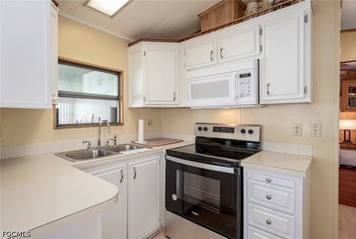 Here's another darling bungalow in the LAND OWNED community of - photo 8