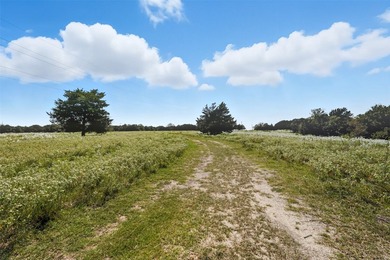 A property of this scale, beauty, and exclusivity rarely reaches - photo 18
