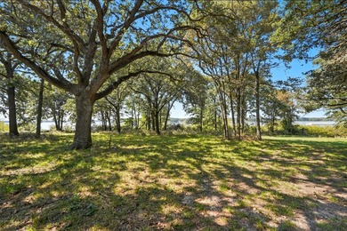 A property of this scale, beauty, and exclusivity rarely reaches - photo 19