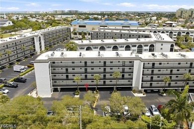 Marco Island Area Condo For Sale in Marco Island Florida