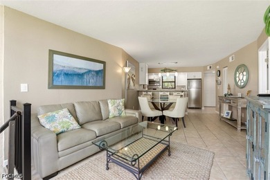 Welcome to Anglers Cove, one of Marco Island's most sought-after - photo 2