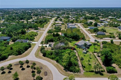 Nestled on a quiet one-way circle within the impeccably - photo 4