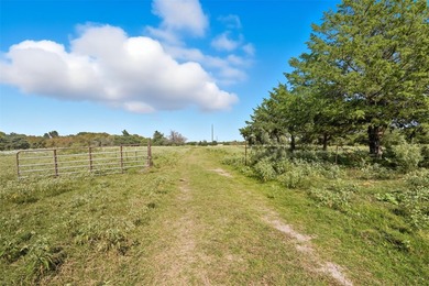 A property of this scale, beauty, and exclusivity rarely reaches - photo 25