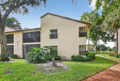 Lake Condo For Sale in Coconut Creek, Florida