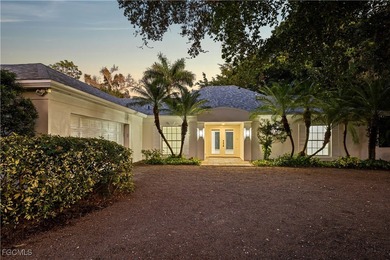 (private lake, pond, coastal) Home For Sale in Naples Florida