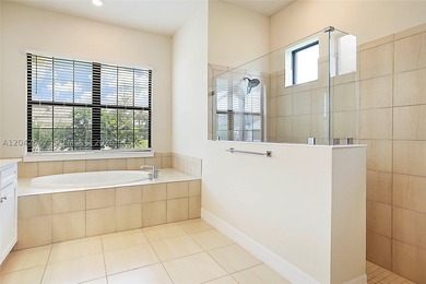EXTRAORDINARY VALUE IN ANCIENT TREE - THE ONLY POOL HOME - photo 19