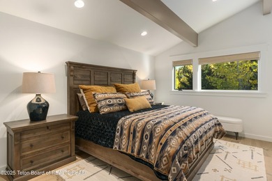An exceptional 20.29-acre ranchette on the Snake River, offering - photo 20