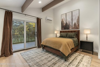 An exceptional 20.29-acre ranchette on the Snake River, offering - photo 23