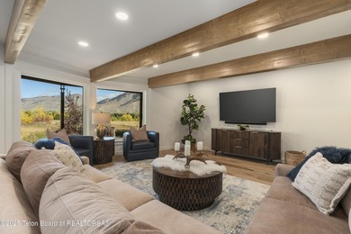 An exceptional 20.29-acre ranchette on the Snake River, offering - photo 26