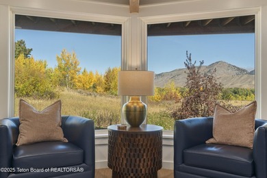 An exceptional 20.29-acre ranchette on the Snake River, offering - photo 27