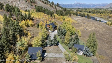 An exceptional 20.29-acre ranchette on the Snake River, offering - photo 36