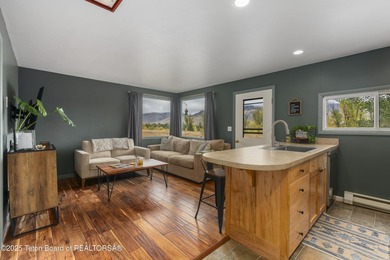 An exceptional 20.29-acre ranchette on the Snake River, offering - photo 39