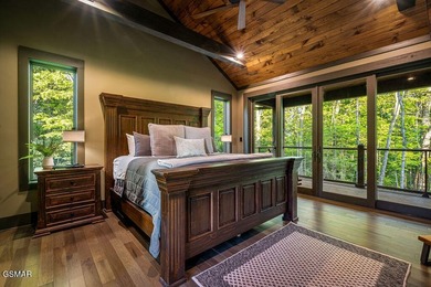 TOTAL LUXURY EXPERIENCE! Fully custom, turnkey cabin featuring 3 - photo 45