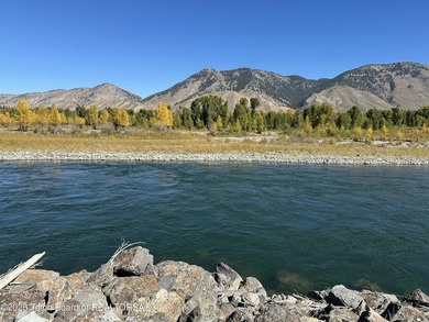 An exceptional 20.29-acre ranchette on the Snake River, offering - photo 47