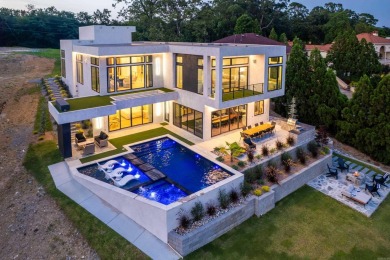Lake Home For Sale in Hot Springs, Arkansas