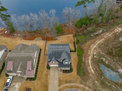 Just when you thought living waterfront was beyond a comfortable - photo 2