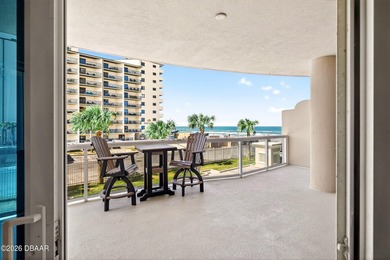 THIS LEADING LUXURY COASTAL CONDOMINIUM ESTATE UNVEILS A DREAM - photo 9