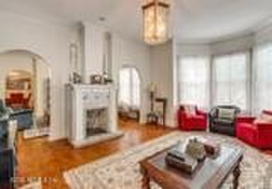 spectacular historic Victorian homes, originally built on 30 - photo 11