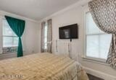 spectacular historic Victorian homes, originally built on 30 - photo 34