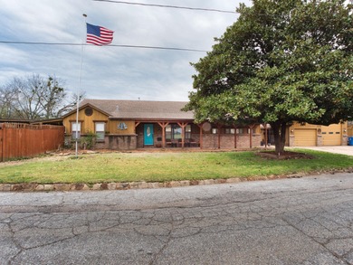 (private lake, pond, creek) Home Sale Pending in Miami Oklahoma