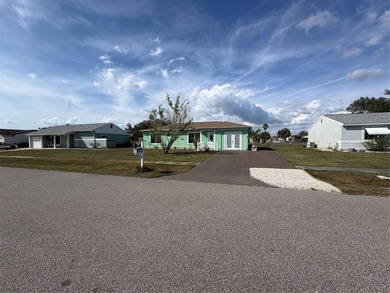 Opportunity awaits with this 3-bedroom, 2-bath home offering a - photo 3