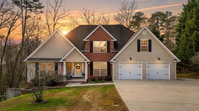 Lake Home For Sale in Soddy Daisy, Tennessee