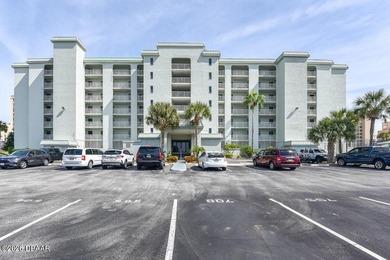 Motivated Seller! Bring an offer! FULLY FURNISHED 1ST FLOOR - photo 1