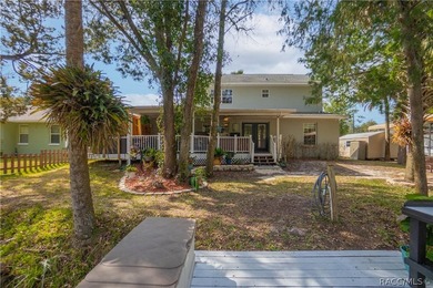 CUSTOM WATERFRONT HOME AND NEVER FLOODED! Built in 2006, this - photo 38