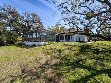 Stunning Lakefront Pool Home in Spring Hill! Welcome to this - photo 44